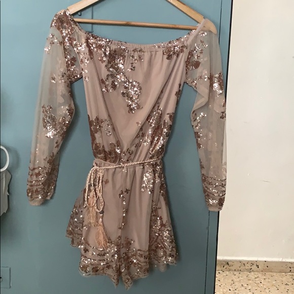 Sparkling Gold beautiful Romper/Jumpsuit - Picture 2 of 5